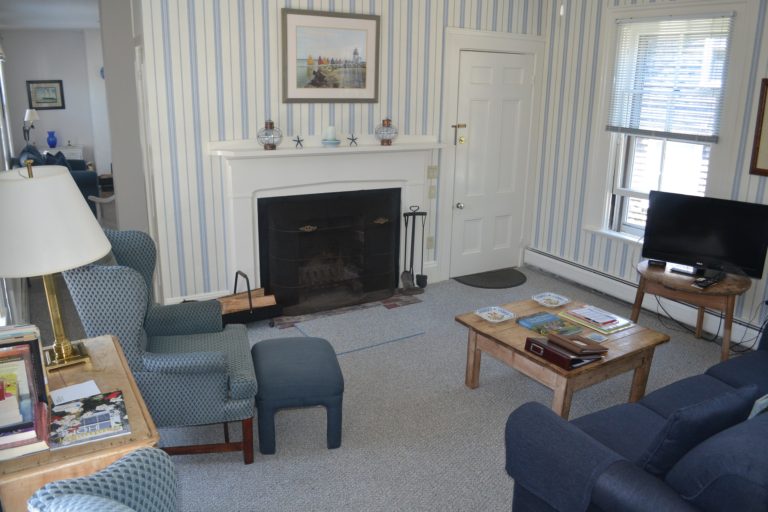 Mariner House Nantucket Timeshare Apartments for sale or rent on